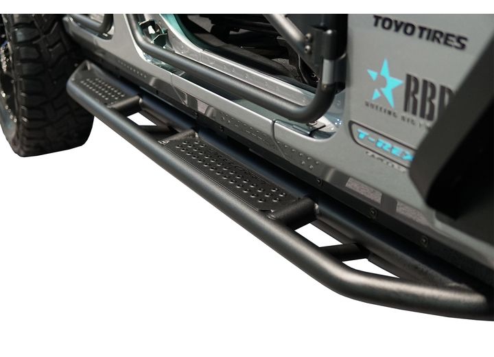 07-18 WRANGLER UNLIMITED 4DR FINE TEXTURED BLACK ROCKER ARMOR STEPS